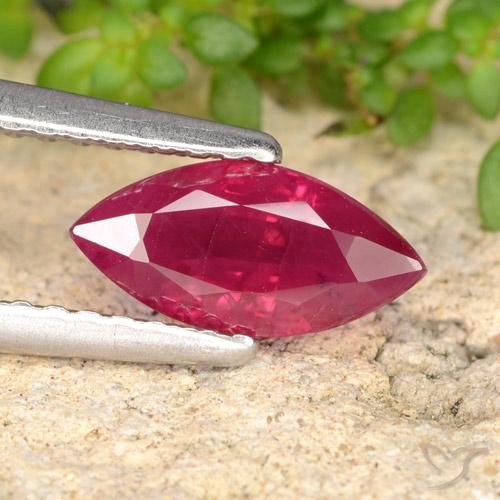Rubis Rouge Rosâtre naturelle Marquise, 1.12 ct, VS-SI