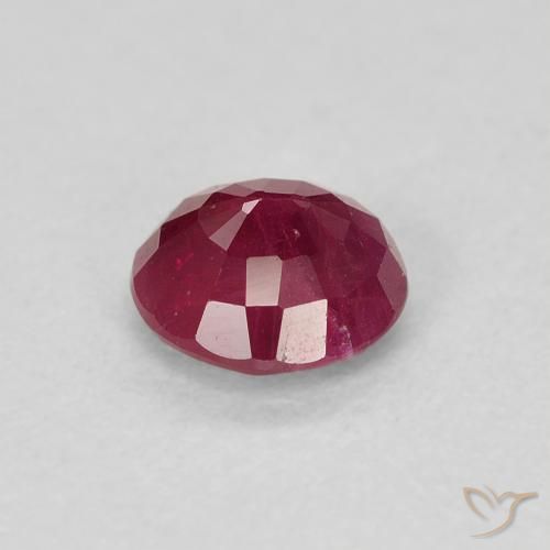Rubis Cramoisi profond naturelle Tour, 0.79 ct, VS-SI