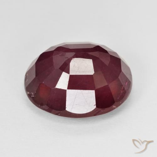 Rubis Vin rouge naturelle ovale, 13.27 ct, VS-SI