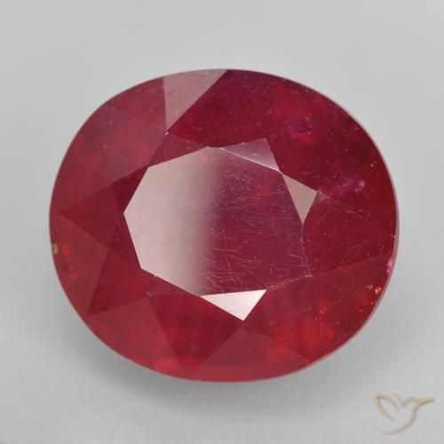 Rubis Rouge moyen naturelle ovale, 15.41 ct, VS-SI