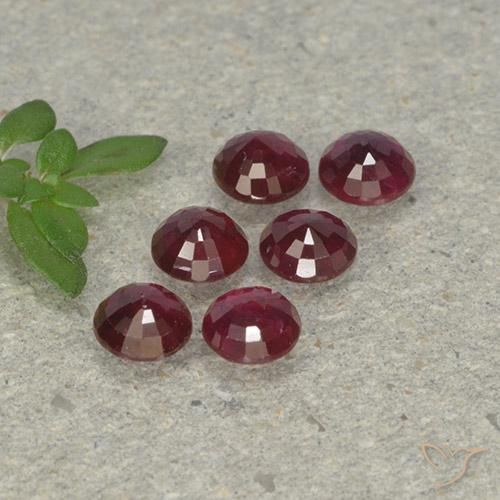 Shop natural 1.38ct Vin rouge Rubis gems, Tour, from Myanmar at GemSelect. In stock, global shipping!