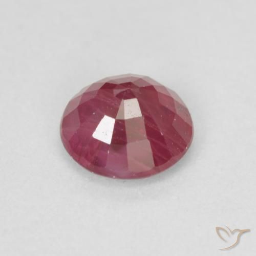 Rubis Rouge Rosâtre naturelle Tour, 0.76 ct, VS-SI