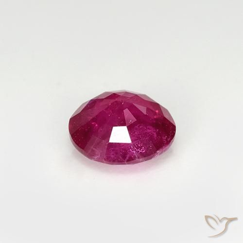 Rubis Rouge moyen naturelle Tour, 0.64 ct, VS-SI