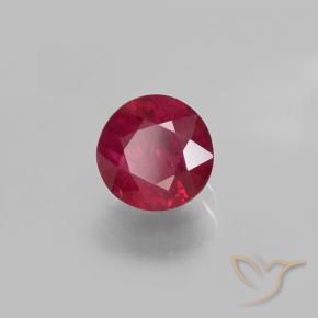 Rubis Rouge moyen naturelle Tour, 0.71 ct, VS-SI