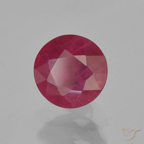 Rubis Cramoisi profond naturelle Tour, 1.06 ct, VS-SI