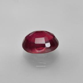 Rubis Rouge moyen naturelle Coupe ovale, 2.26 ct, VS-SI
