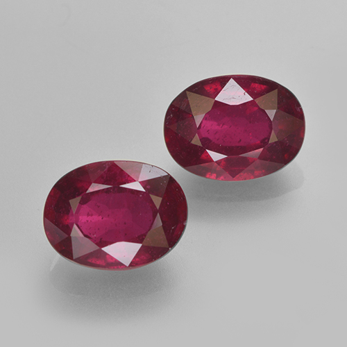 Achetez naturel 3.62ct Rouge groseille Rubis gems, Coupe ovale, En provenance Madagascar chez GemSelect. En stock, livraison internationale!