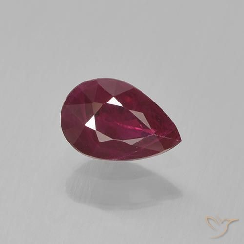 Rubis Rouge foncé naturelle En forme de poire, 0.48 ct, VS-SI