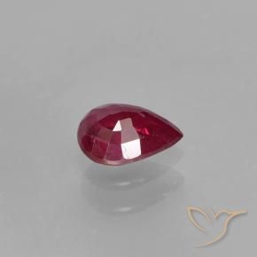 Rubis Rouge foncé naturelle En forme de poire, 0.38 ct, VS-SI