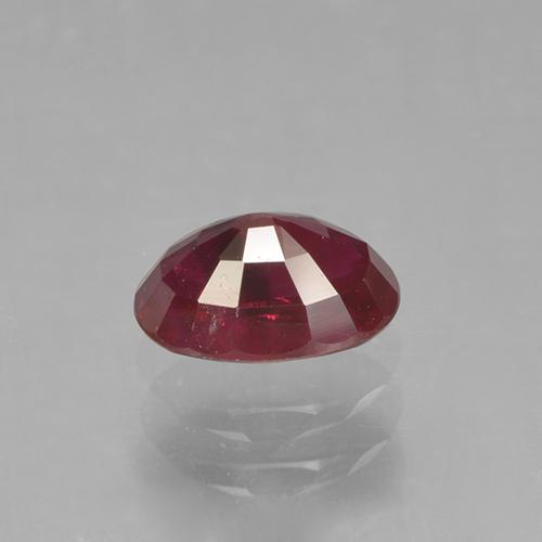 Rubis rouge moyen naturelle coupe ovale, 0,62 ct, VS-SI