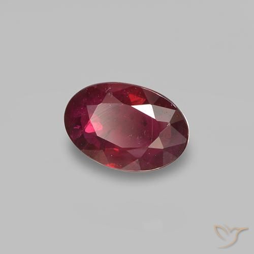 Rubis Vin rouge naturelle Coupe ovale, 0.49 ct, VS-SI