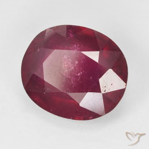 Rubis Rose rougeâtre profond naturelle ovale, 12.32 ct, VS-SI