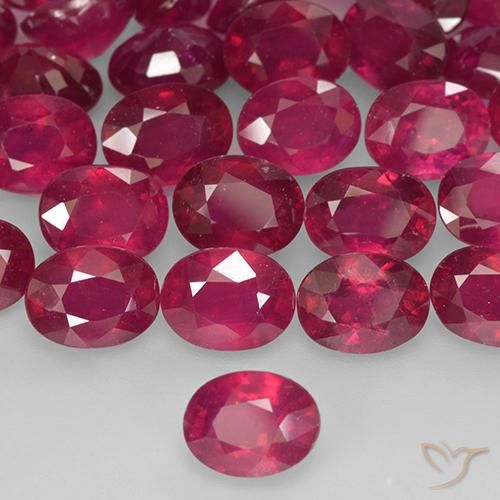 Rubis Rouge moyen-foncé naturelle ovale, 2.01 ct, VS-SI