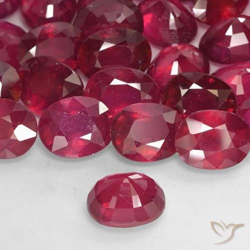 Rubis Rouge moyen-foncé naturelle ovale, 2.86 ct, VS-SI