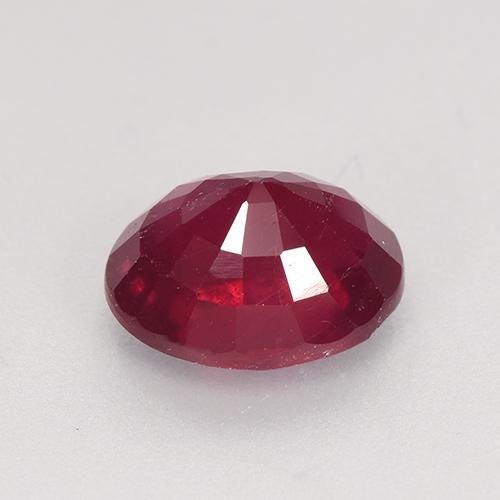 Rubis rouge moyen-foncé naturelle coupe ovale, 2,87 ct, VS-SI