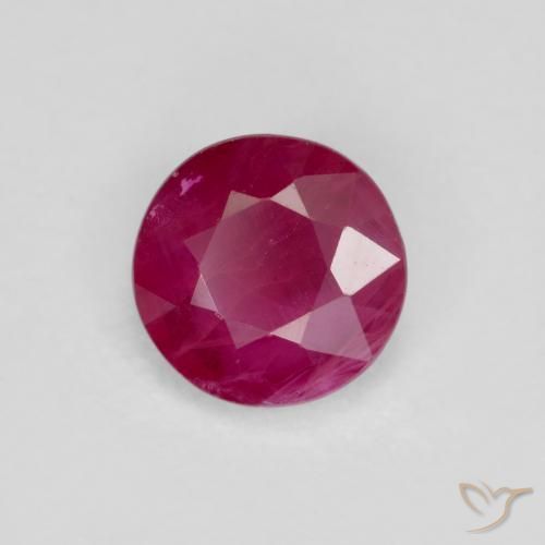 Rubis Rouge moyen naturelle Tour, 0.67 ct, VS-SI