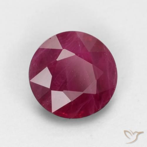 Rubis Rouge moyen naturelle Tour, 0.73 ct, VS-SI