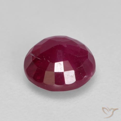 Rubis Rouge moyen naturelle Tour, 0.94 ct, SI