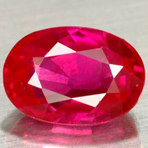Rubis rose naturelle coupe ovale, 1,03 ct, VS