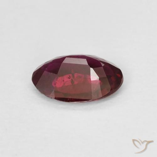 Rubis Vin rouge naturelle ovale, 0.39 ct, VS-SI