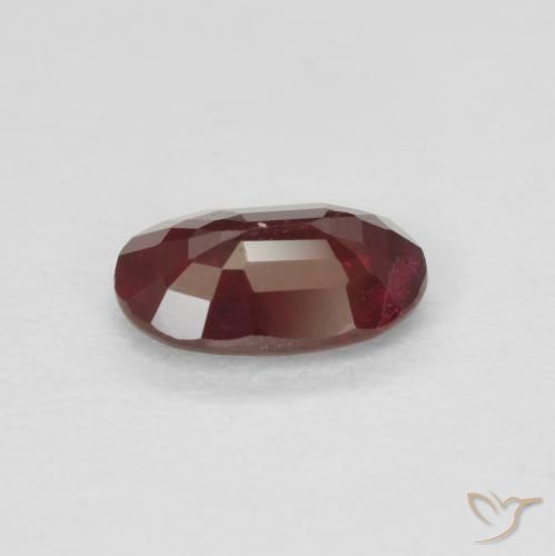 Rubis Vin rouge naturelle ovale, 0.57 ct, VS-SI