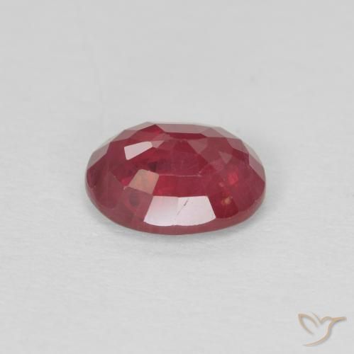 Rubis Rouge moyen naturelle ovale, 1.02 ct, VS-SI