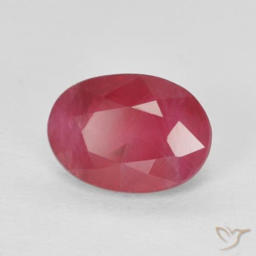 Rubis Rouge moyen naturelle ovale, 1.17 ct, VS-SI