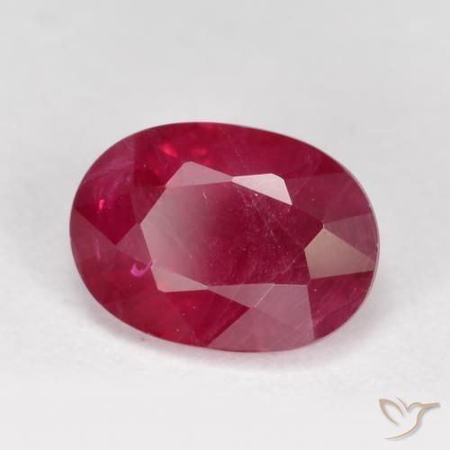 Rubis Rouge confiture naturelle ovale, 1.23 ct, VS-SI