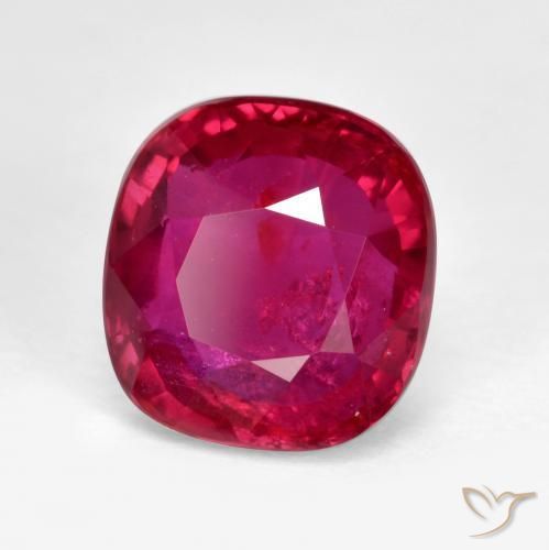 Rubis Rouge Rosâtre naturelle Coussin, 2.02 ct, SI