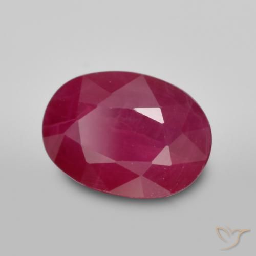 Rubis Rouge foncé naturelle ovale, 1.08 ct, VS-SI