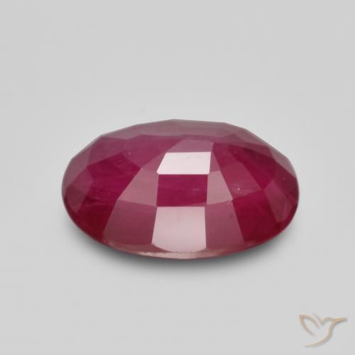 Rubis Rouge foncé naturelle ovale, 1.08 ct, VS-SI