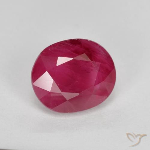 Rubis Rouge moyen naturelle ovale, 1.22 ct, SI