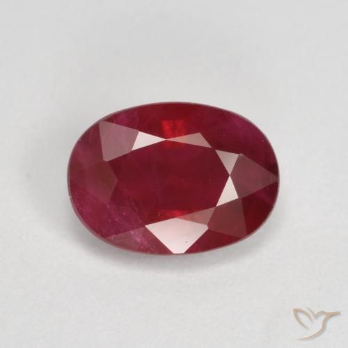1.02ct Naturel Rouge foncé Rubis, ovale, SI