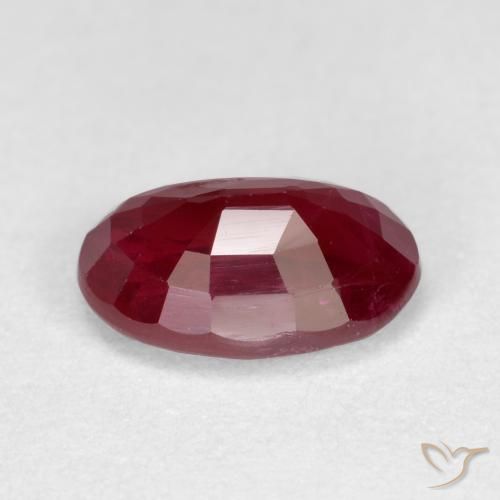 Rubis Rouge foncé naturelle ovale, 1.04 ct, SI