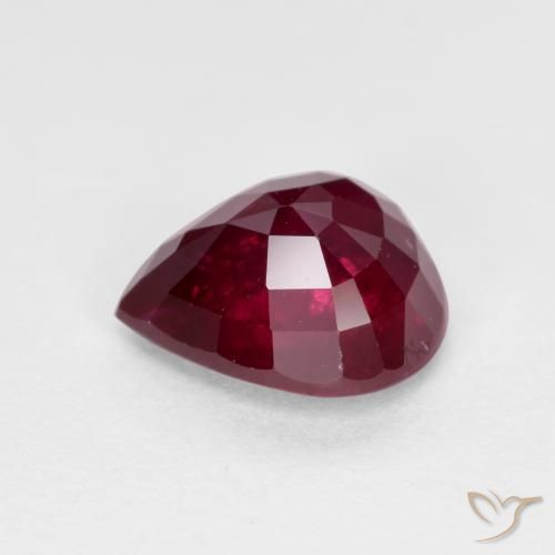 Rubis Rouge foncé naturelle En forme de poire, 1.15 ct, VS-SI