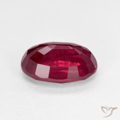 Rubis Rouge moyen-foncé naturelle ovale, 1.22 ct, VS-SI