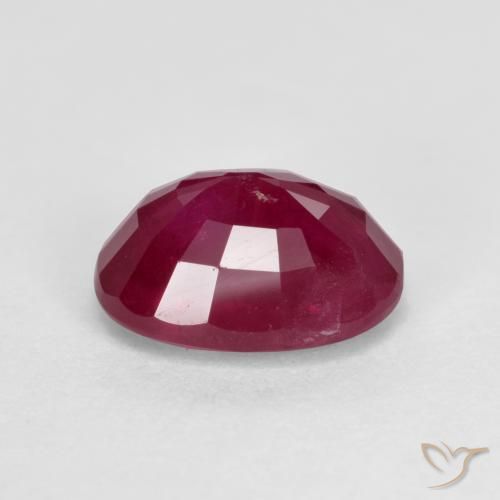 Rubis Rouge moyen naturelle ovale, 1.22 ct, VS-SI