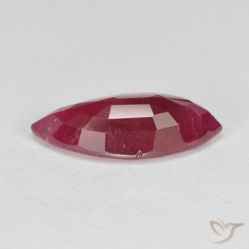Rubis Rouge moyen naturelle Marquise, 1.80 ct, VS-SI