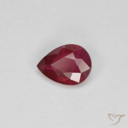 0.30ct Naturel Rouge foncé Rubis, En forme de poire, VS-SI