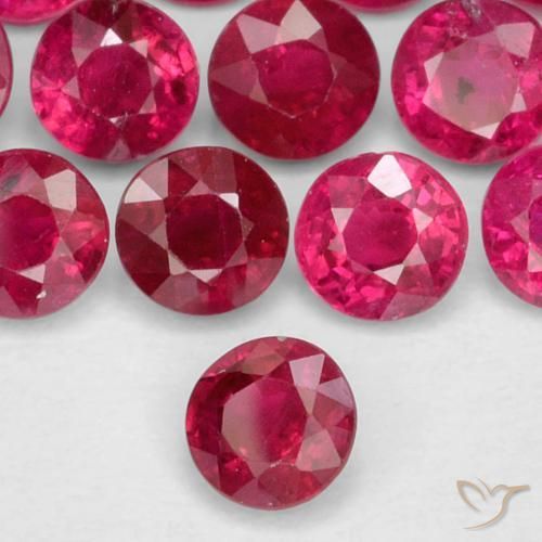 Rubis Rouge moyen naturelle Tour, 0.26 ct, VS-SI
