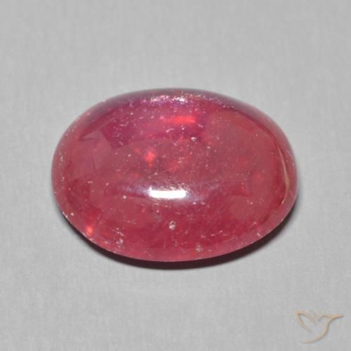 Rubis Rouge foncé naturelle ovale, 6.72 ct, Translucide