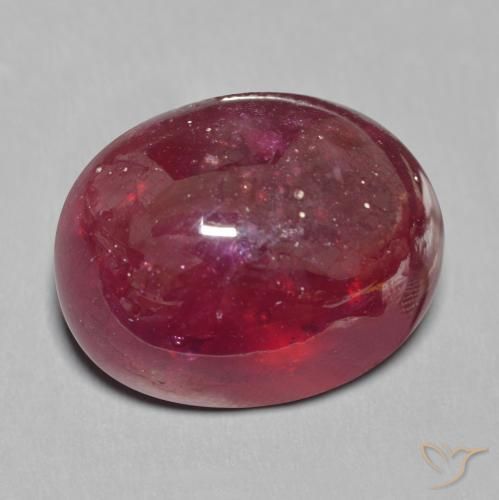 Rubis Rouge foncé naturelle ovale, 25.56 ct, Translucide