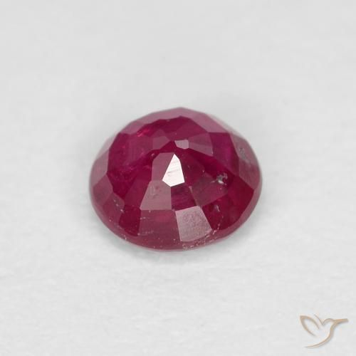 Rubis Vin rouge profond naturelle Tour, 0.29 ct, VS