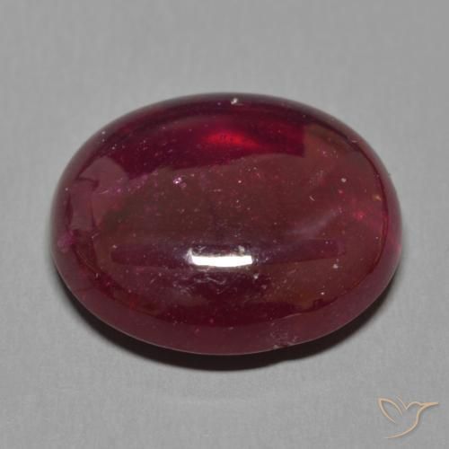 Rubis Rouge foncé naturelle ovale, 21.81 ct, Translucide