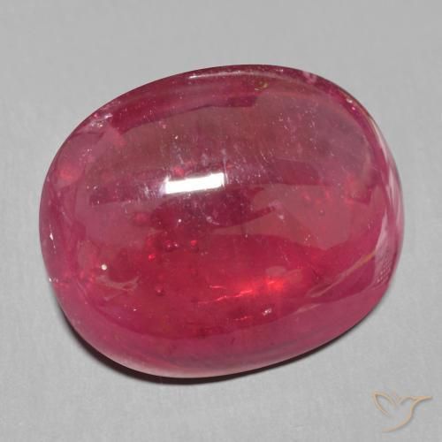 Rubis Rouge foncé naturelle ovale, 15.39 ct, Translucide