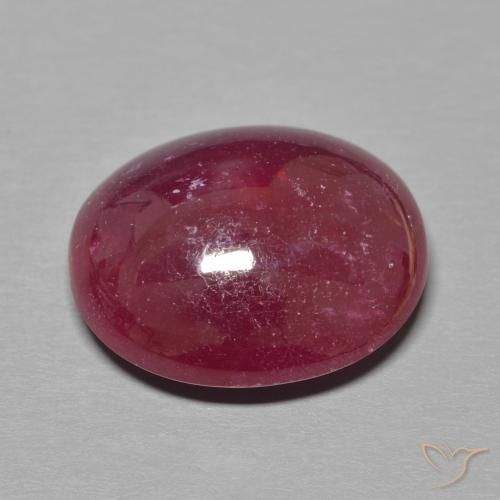 Rubis Rouge foncé naturelle ovale, 17.39 ct, Translucide