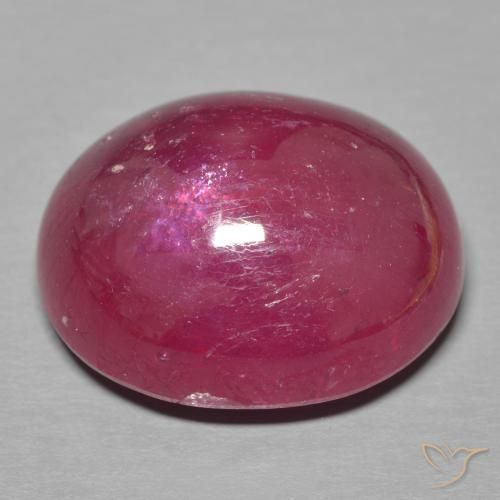 Rubis Rouge foncé naturelle ovale, 23.52 ct, Translucide