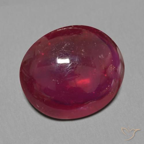 Rubis Rouge foncé naturelle ovale, 15.20 ct, Translucide
