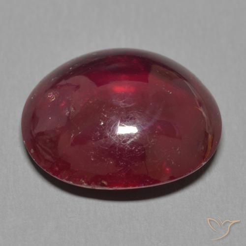 Rubis Rouge foncé naturelle ovale, 15.20 ct, Translucide