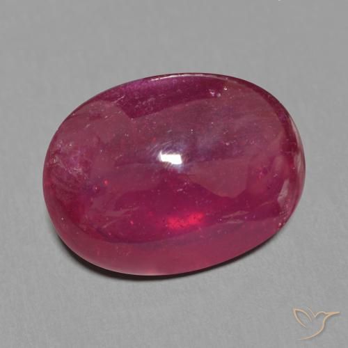 Rubis Rouge foncé naturelle ovale, 12.15 ct, Translucide